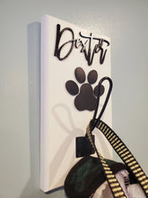 Load image into Gallery viewer, Pet name sign with leash hook, Dog sign, pet gift, Personalized pet gift, pet decor, wood dog sign, pet hook for wall