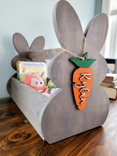 Load image into Gallery viewer, Personalized Wooden Easter Basket with Name Tags / Wooden Carrot Name Tags / Wooden Name Labels / Wooden Easter Labels / Easter basket gifts