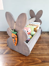 Load image into Gallery viewer, Personalized Wooden Easter Basket with Name Tags / Wooden Carrot Name Tags / Wooden Name Labels / Wooden Easter Labels / Easter basket gifts
