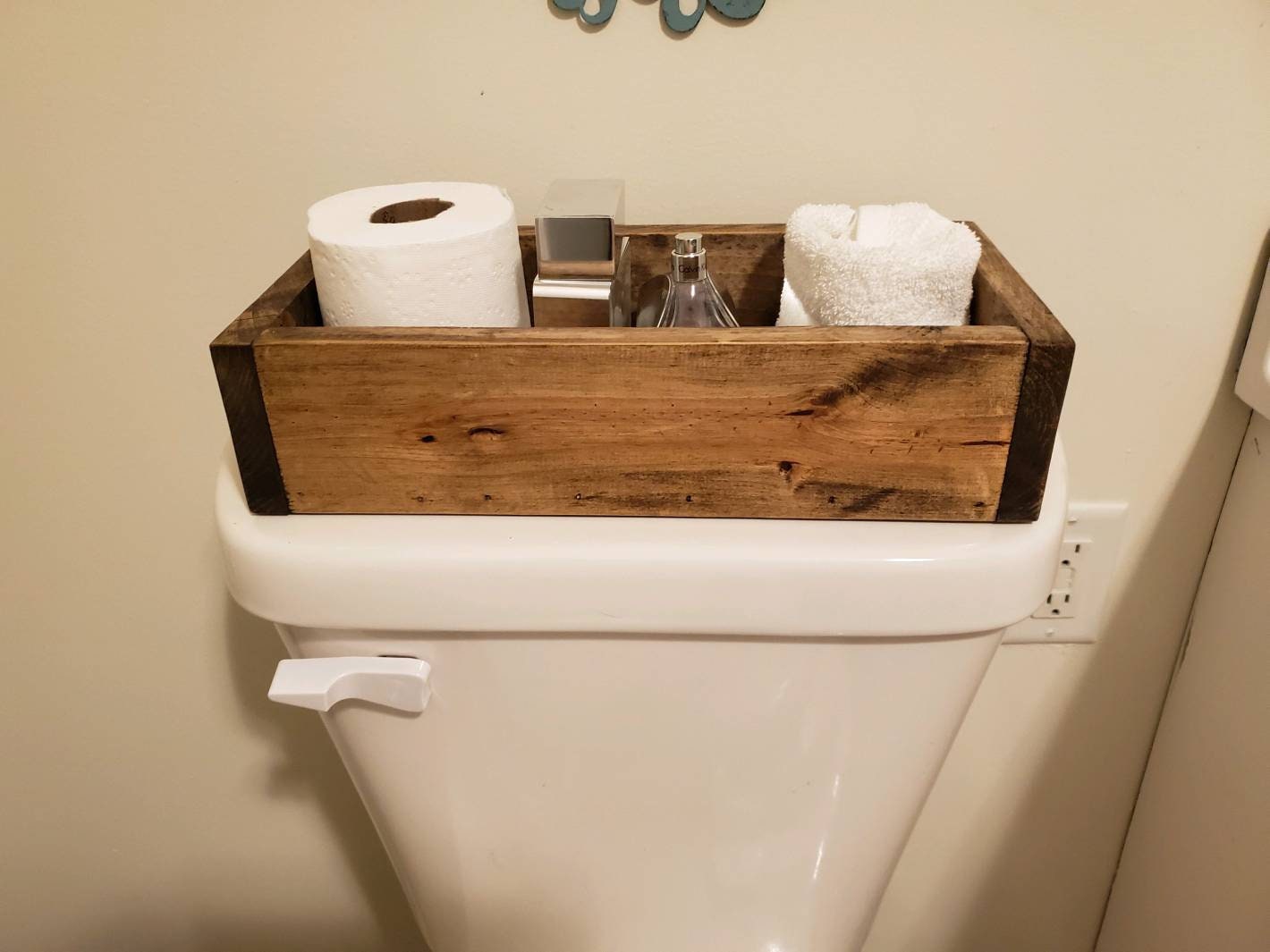 Rustic Toilet Paper Holder - Farmhouse Bathroom Decor - Wooden Box